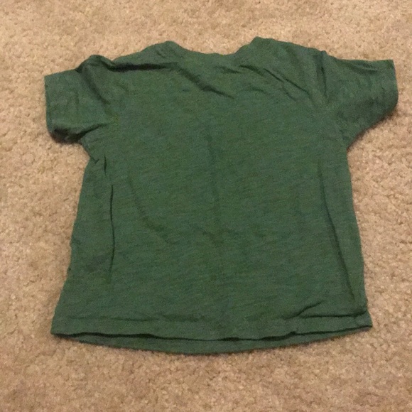 🛑🛑Carters Top🛑🛑 - Picture 2 of 2